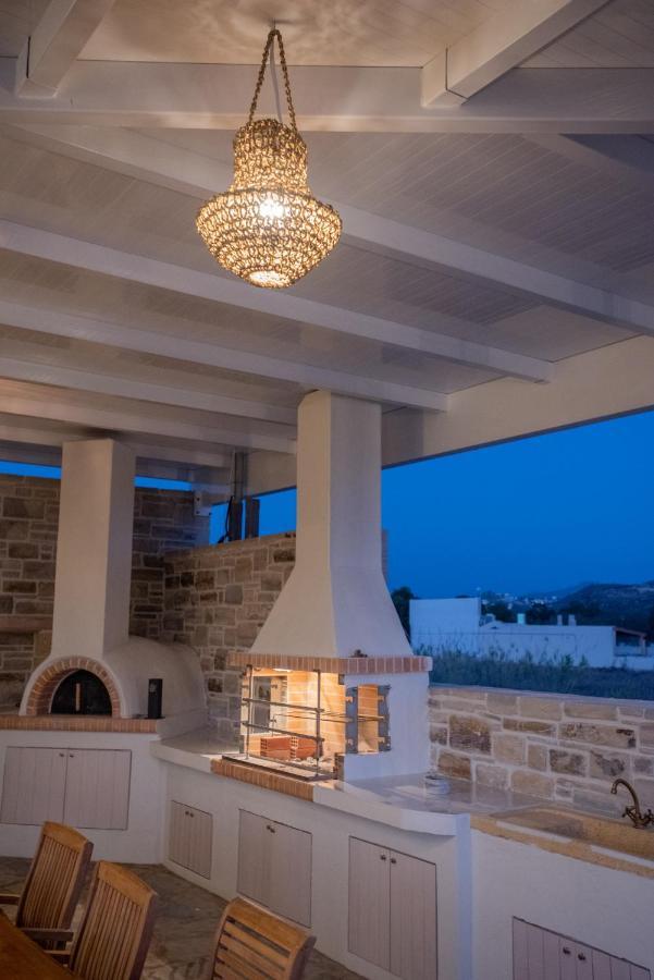 Villa Pnoe Seaside Каламакі Екстер'єр фото